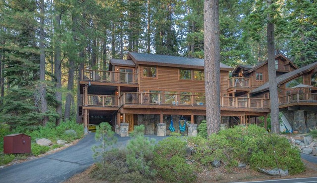 Dahlin's Landing by Tahoe Truckee Vacation Properties