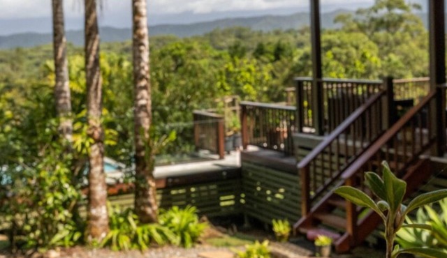 Daintree Valley Cottage