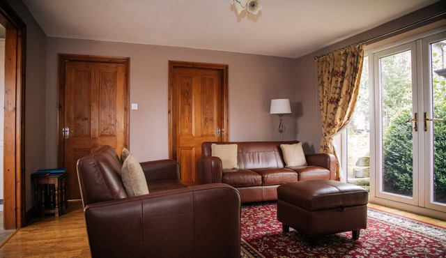 Dairyman's Cottage - 2 bedroomed bungalow in perfect rural setting.