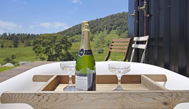 Daisy Dale - Hinterland Farm Stay