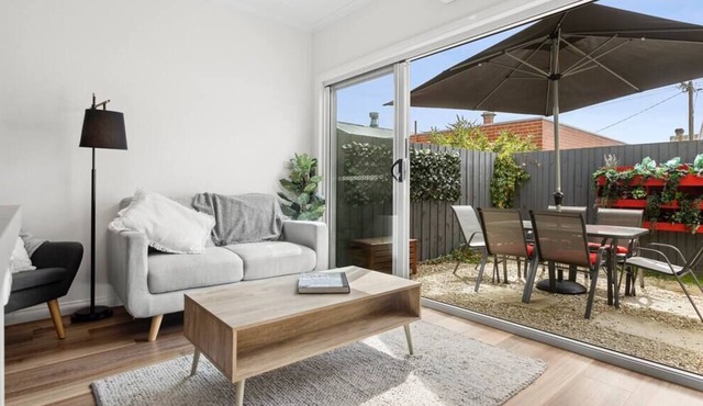 Daisy's At Trentham S