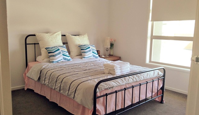 Daisy Villa – close to Mel. Airport & Hume Fwy.