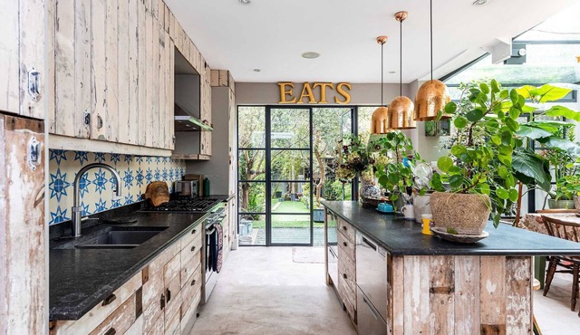 Dalgarno Gardens Pro-managed