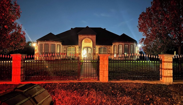 Dallas Horse Property on 5 acres, "a little piece of paradise."