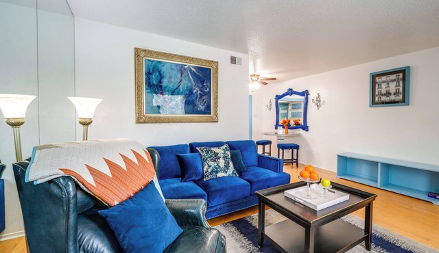 Dallas Vacation Rental Condo w/Community Pool!