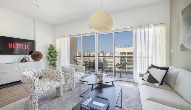 Daniels 2BR | The Greens | Park View