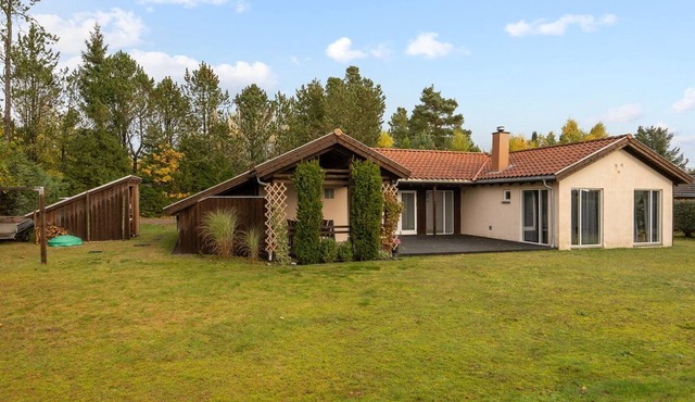 "Danijela" - 1.2km from the sea by Interhome