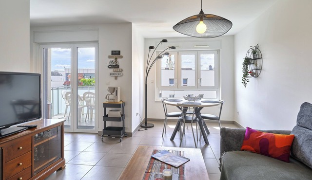 Dans les étoiles - 2 bedroom with free parking near to the city center