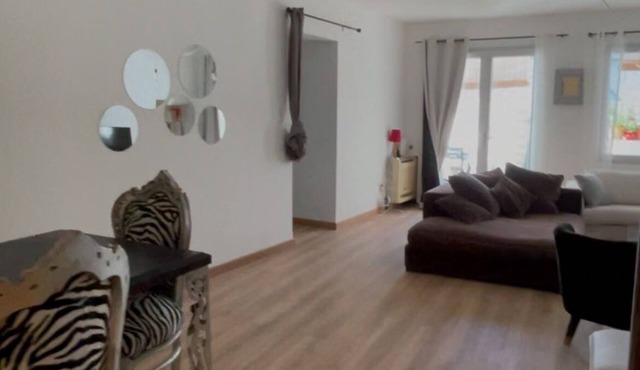 Dans Village Classé Historique ,maison Idéale Pour des Séjours en Famille