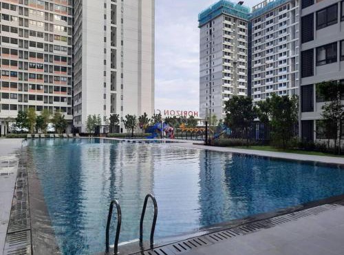 DanZaStay1@HorizonSuite - nearby KLIA