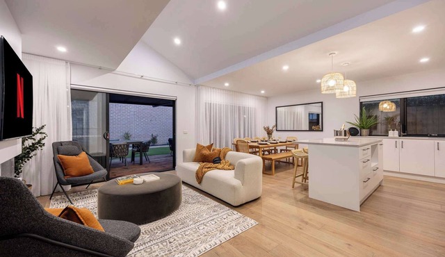 Darcy's Idyllic Getaway 2 Mins to Beach & Shops