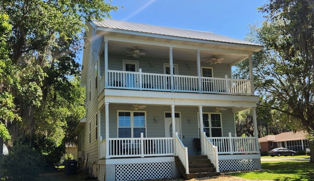 Darien's Saltmarsh Cottage