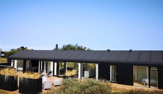 "Darla" - 375m from the sea by Interhome