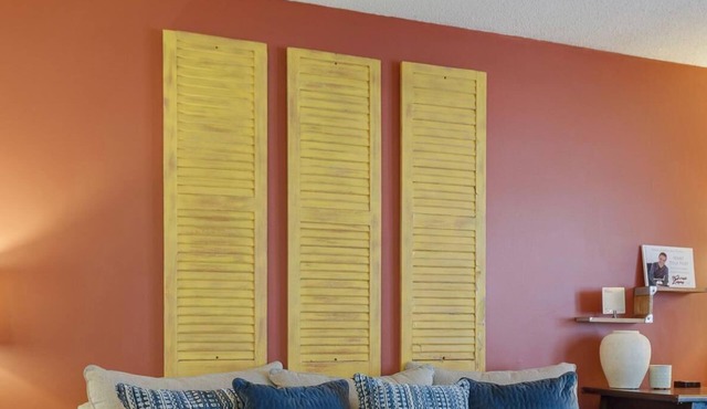 Darling Clean 2-Bedroom Home W/Great Amenities