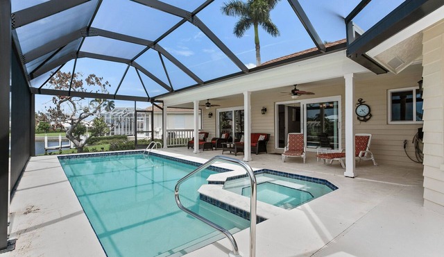 Darling Florida Ranch Style home with all the Bells and Whistles