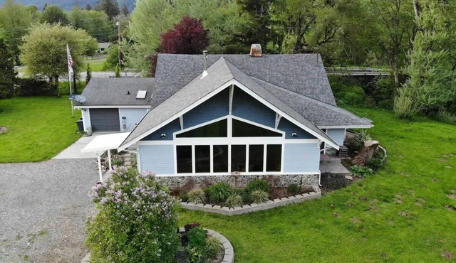 Darrington Majestic White Horse Mountain Homenn