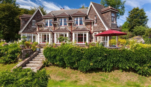 Dartmoor Tea House - Seven Bedroom Villa, Sleeps 12