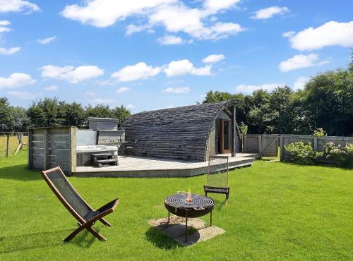 Dartmoor View Log Cabin near North Molton