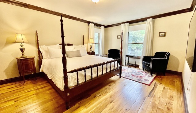Dartmouth House Inn