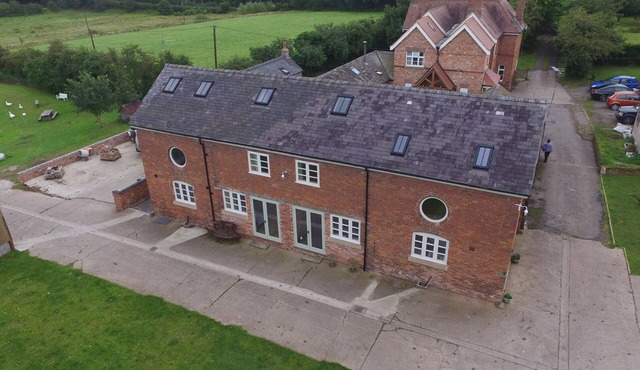 Darwin Barn at Studfarm Barns
