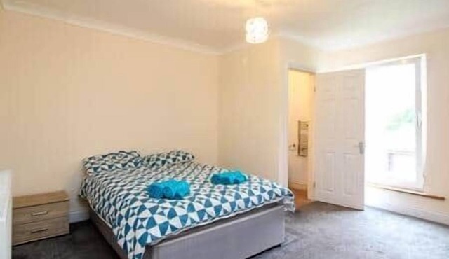 Darwin road guest house room 5