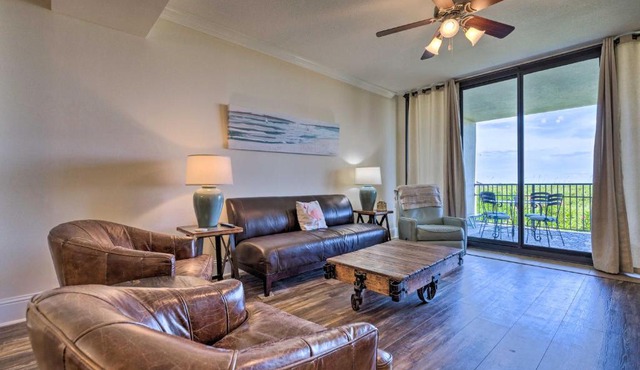 Dauphin Island Condo with Pool, Balcony and Ocean View