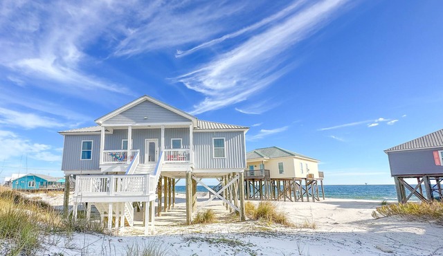Dauphin Tale - Family Friendly Gulf View Home only Steps to Gulf of Mexico