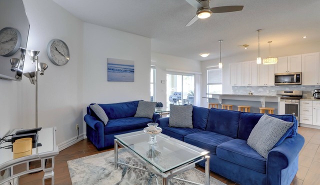 Davenport Home w/Pool & Game Room: Near Disney!