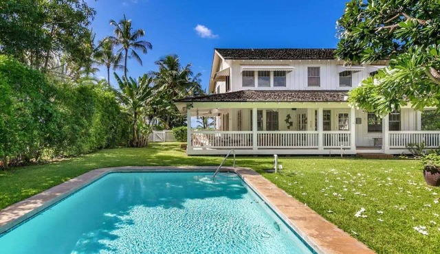 Davidson Point Luxury Oceanfront Estate with Heated Saltwater Pool, Sunset Views and AC