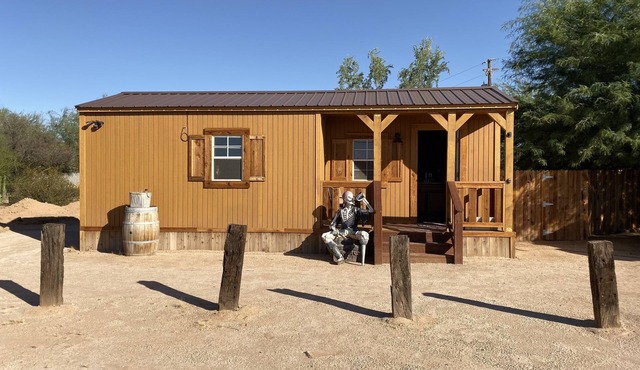 DAVY JONES - Cozy Cabin on 3 Secluded acres