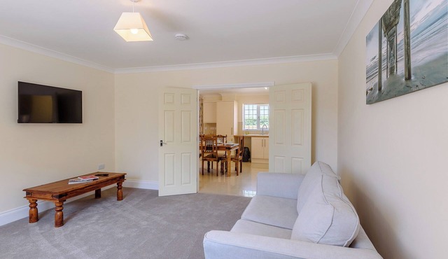 Dawson Park 4 - UK12663