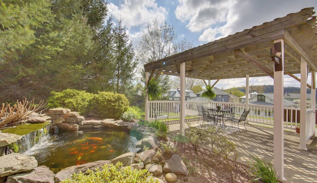 Day Trip to Pittsburgh: Comfy New Kensington Apt!