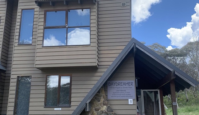 Daydreamer-Townhouse