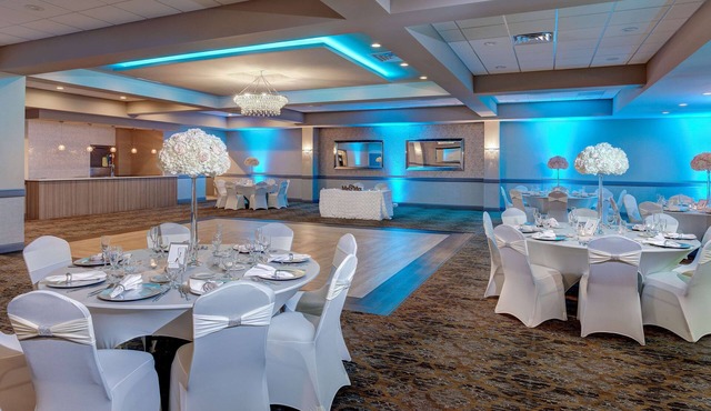 Days Hotel by Wyndham Toms River Jersey Shore