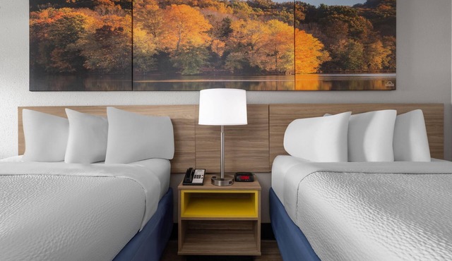 Days Inn by Wyndham Alma