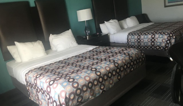 Days Inn by Wyndham Alva