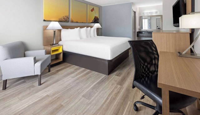 Days Inn by Wyndham Americus