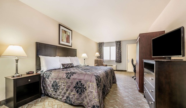 Days Inn by Wyndham Bryan College Station