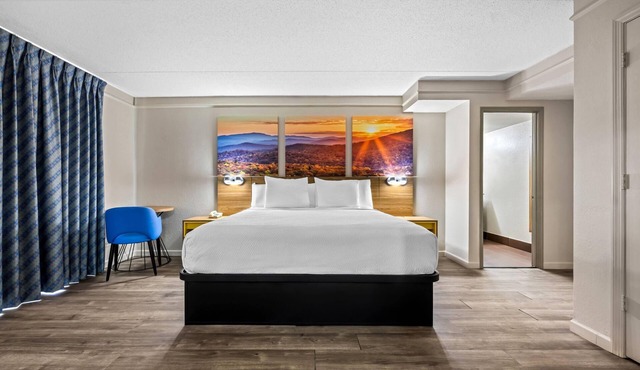 Days Inn by Wyndham Birmingham/West