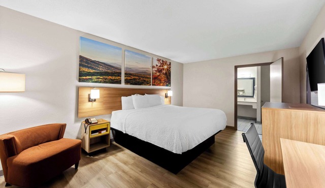 Days Inn by Wyndham Brownsville