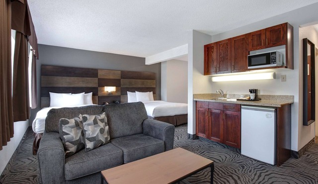 Days Inn by Wyndham Calgary South