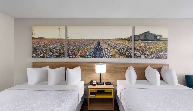 Days Inn by Wyndham Carlisle