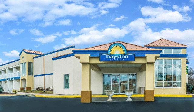 Days Inn By Wyndham Carlisle North