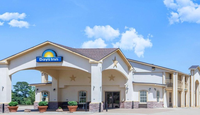 Days Inn by Wyndham Centerville