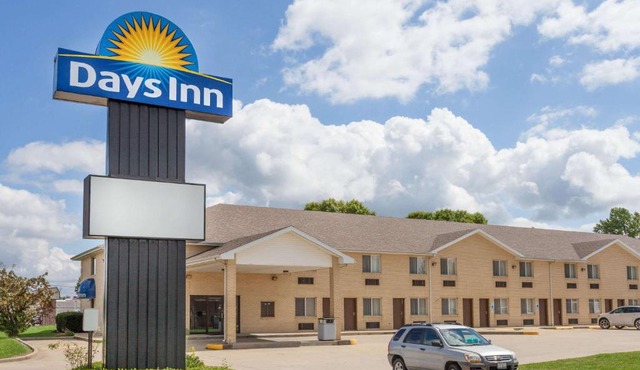 Days Inn by Wyndham Charleston