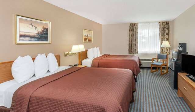 Days Inn by Wyndham Charleston