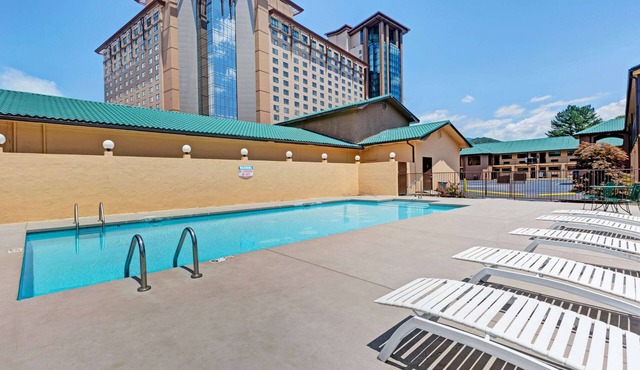 Days Inn by Wyndham Cherokee Near Casino