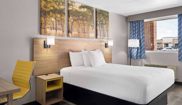 Days Inn by Wyndham Conway