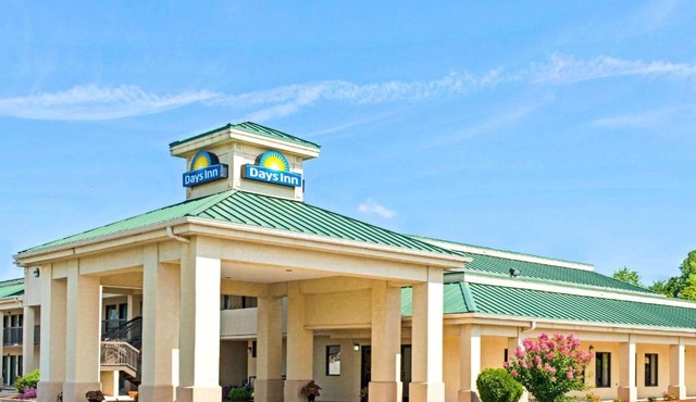 Days Inn by Wyndham Covington