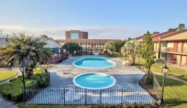 Days Inn by Wyndham Dothan
